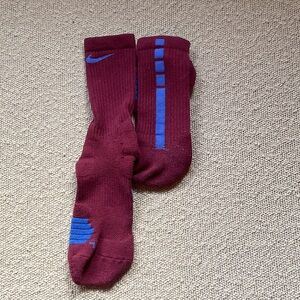 Nike Elite Men's Burgundy and Blue Athletic Socks